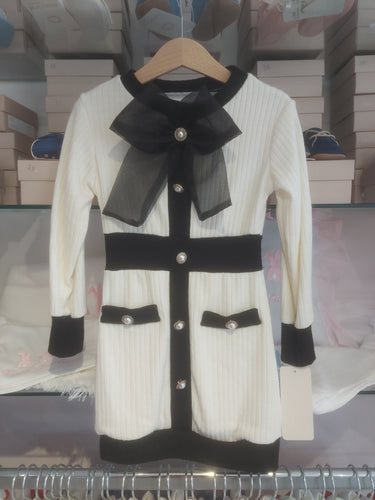 NEW AW23 Chanel Style Olivia Dress CREAM/BLACK