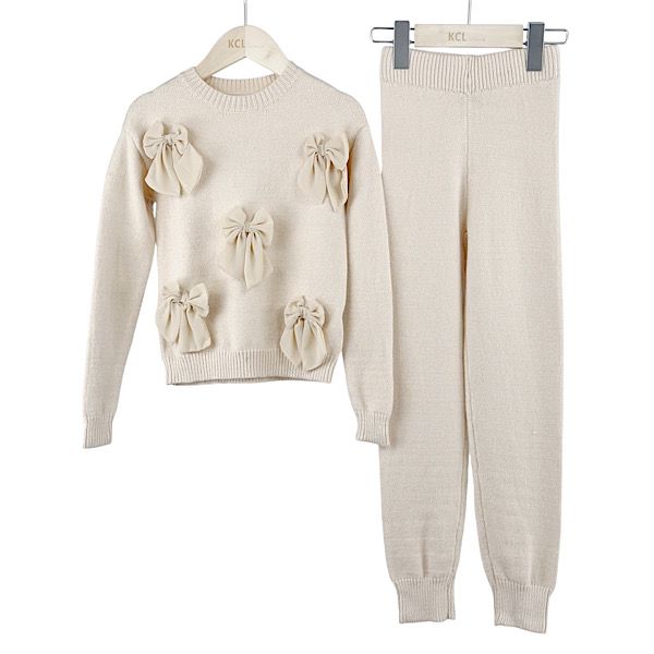 NEW AW24 Girls Cream knit Bow Lounge Set