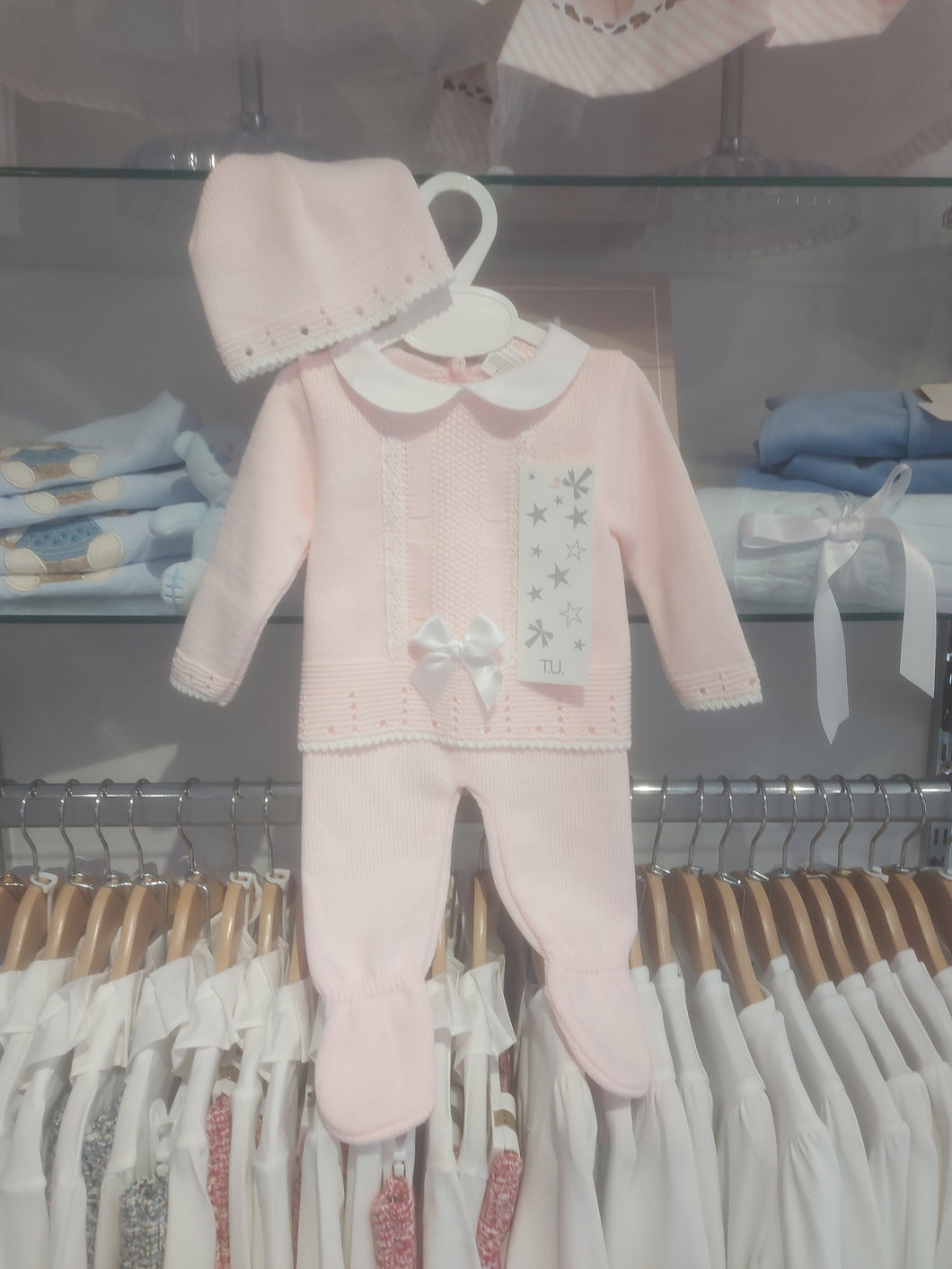 NEW AW25 Knitted Outfit with hat 1503 Pink
