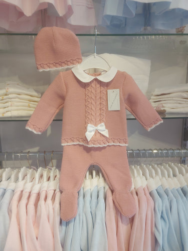 NEW AW25 Dusky Pink Knitted Outfit with hat 1562