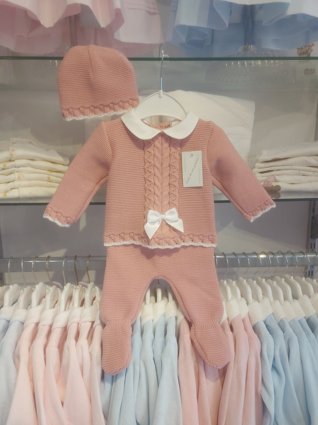 NEW AW25 Dusky Pink Knitted Outfit with hat 1562