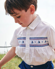 Load image into Gallery viewer, NEW SS24 Caramelo Boys Smocked Boat Outfit 253138 NAVY