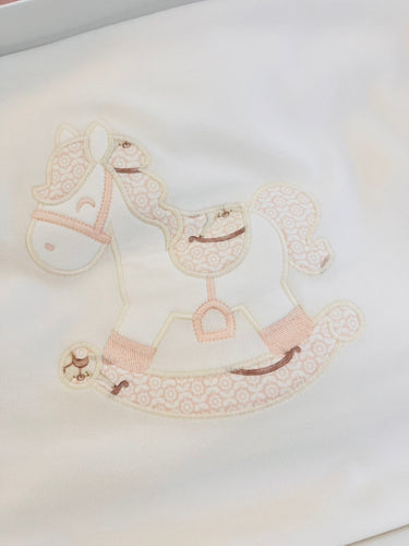 NEW AW24 Deolinda Florence Vintage Rocking Horse Blanket White/Pink 241103