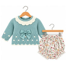 Load image into Gallery viewer, NEW AW26 Girls Mint Floral Knitted Outfit T799