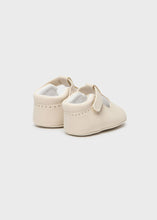 Load image into Gallery viewer, NEW AW23 Mayoral Cream Soft Sole t bar Shoe 9691